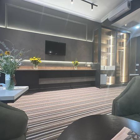 Sapar Standart Hotel Шымкент Экстерьер фото