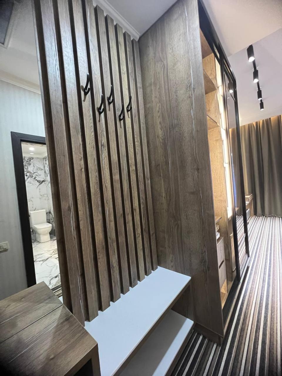 Sapar Standart Hotel Шымкент Экстерьер фото