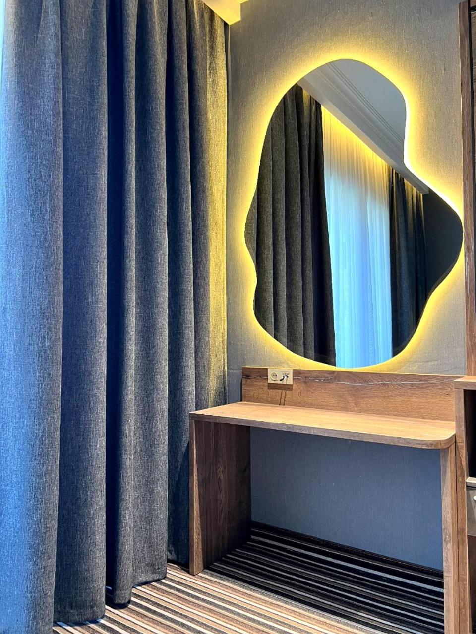 Sapar Standart Hotel Шымкент Экстерьер фото
